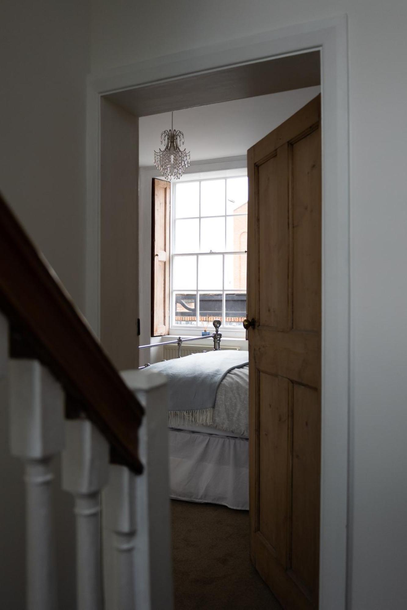 Chester Townhouse Ngoại thất bức ảnh